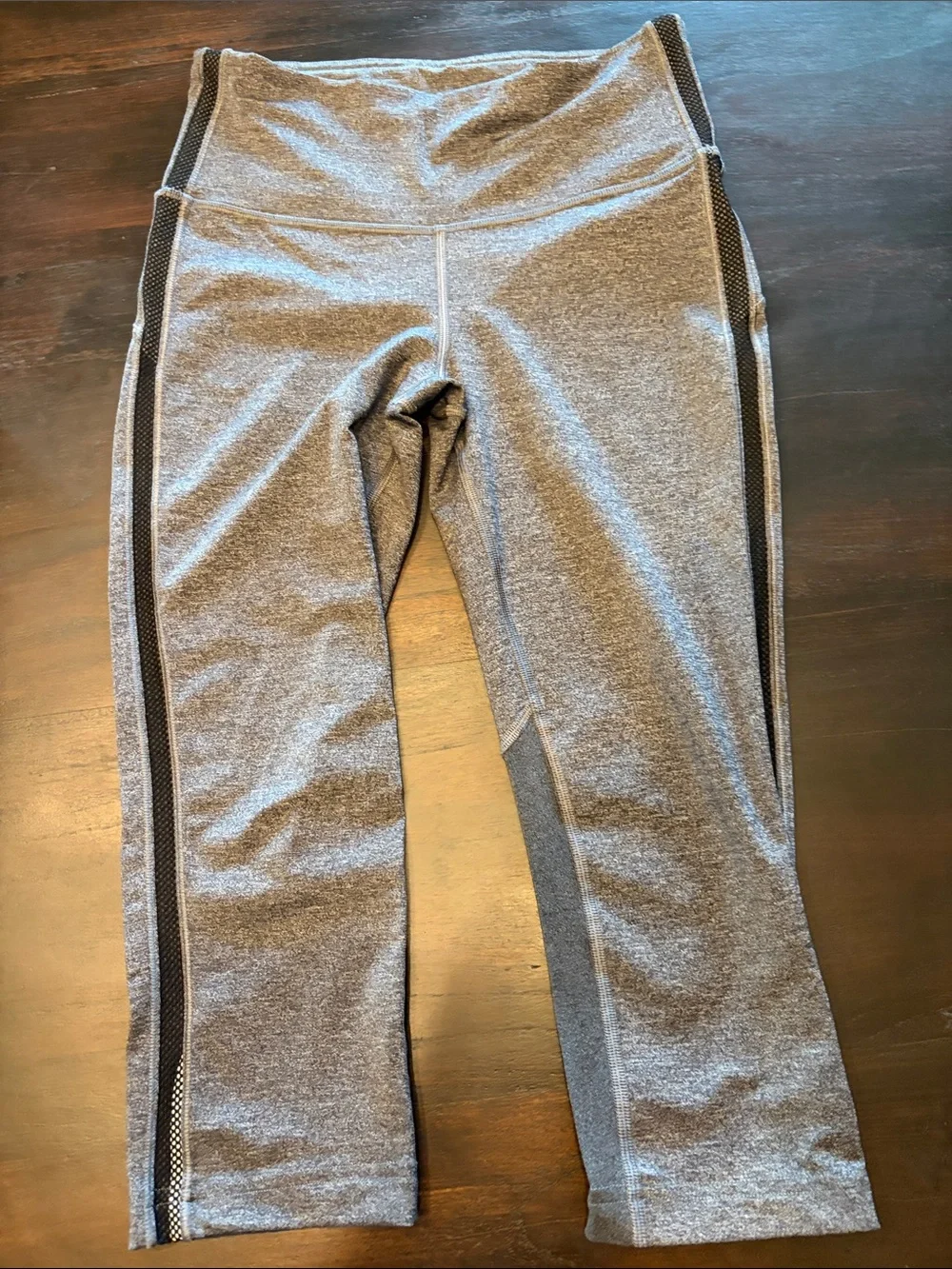 Lululemon Set of 3 High-Waist Athletic Cropped Leggings Size 6 black, pink, gray